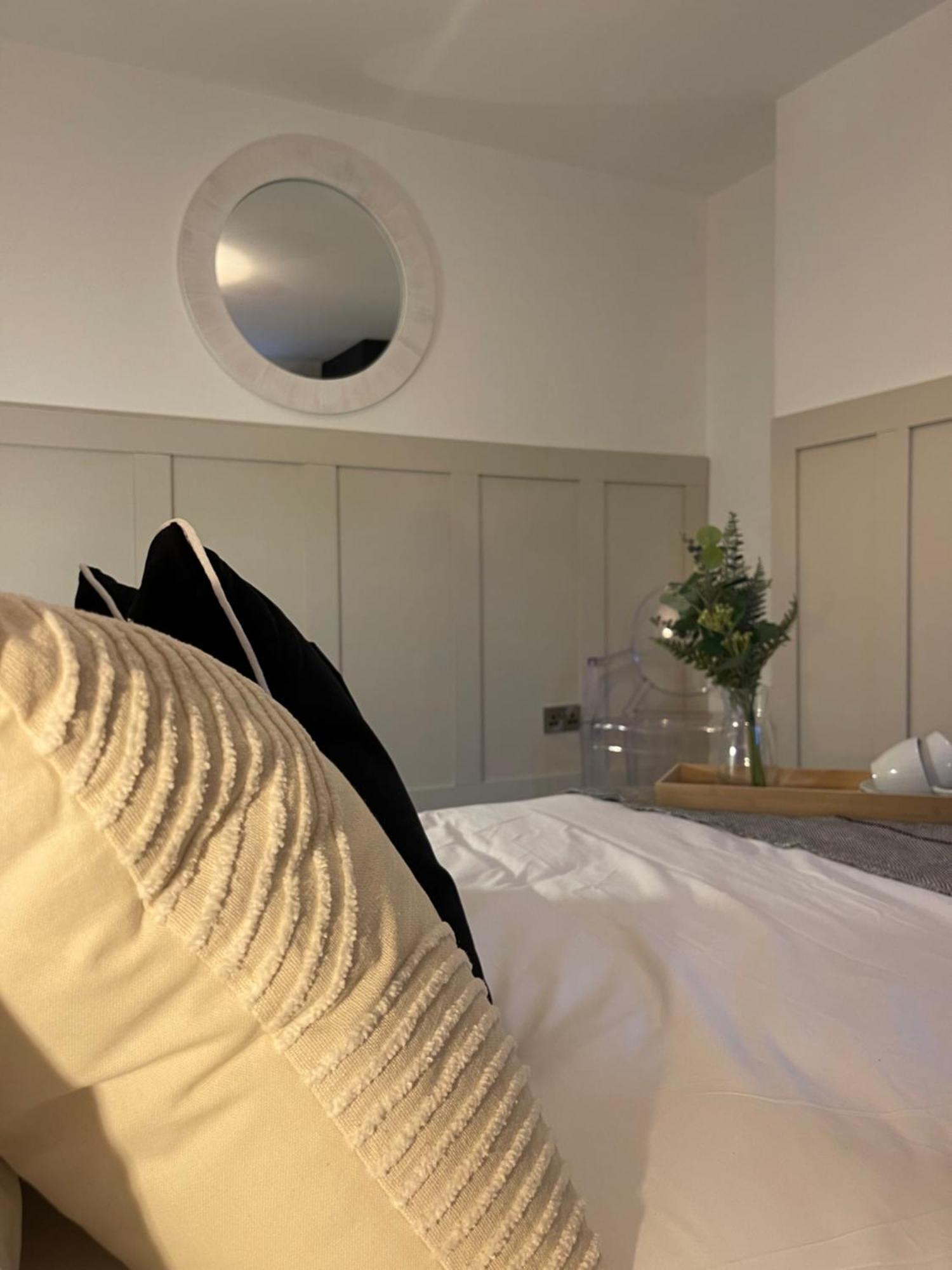 Ilayda Stays - 22 Alexandra Street Port Talbot Ngoại thất bức ảnh