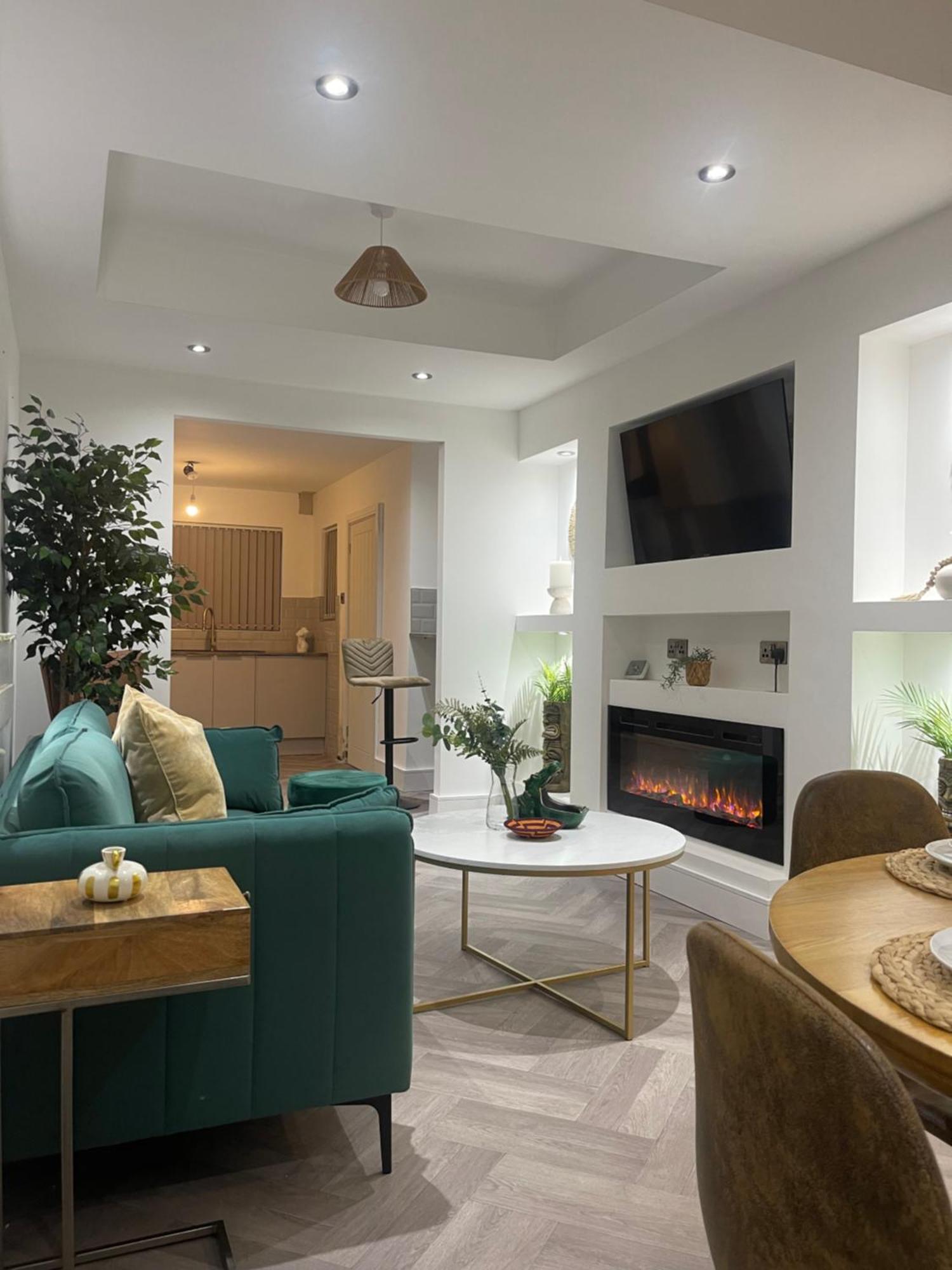 Ilayda Stays - 22 Alexandra Street Port Talbot Ngoại thất bức ảnh